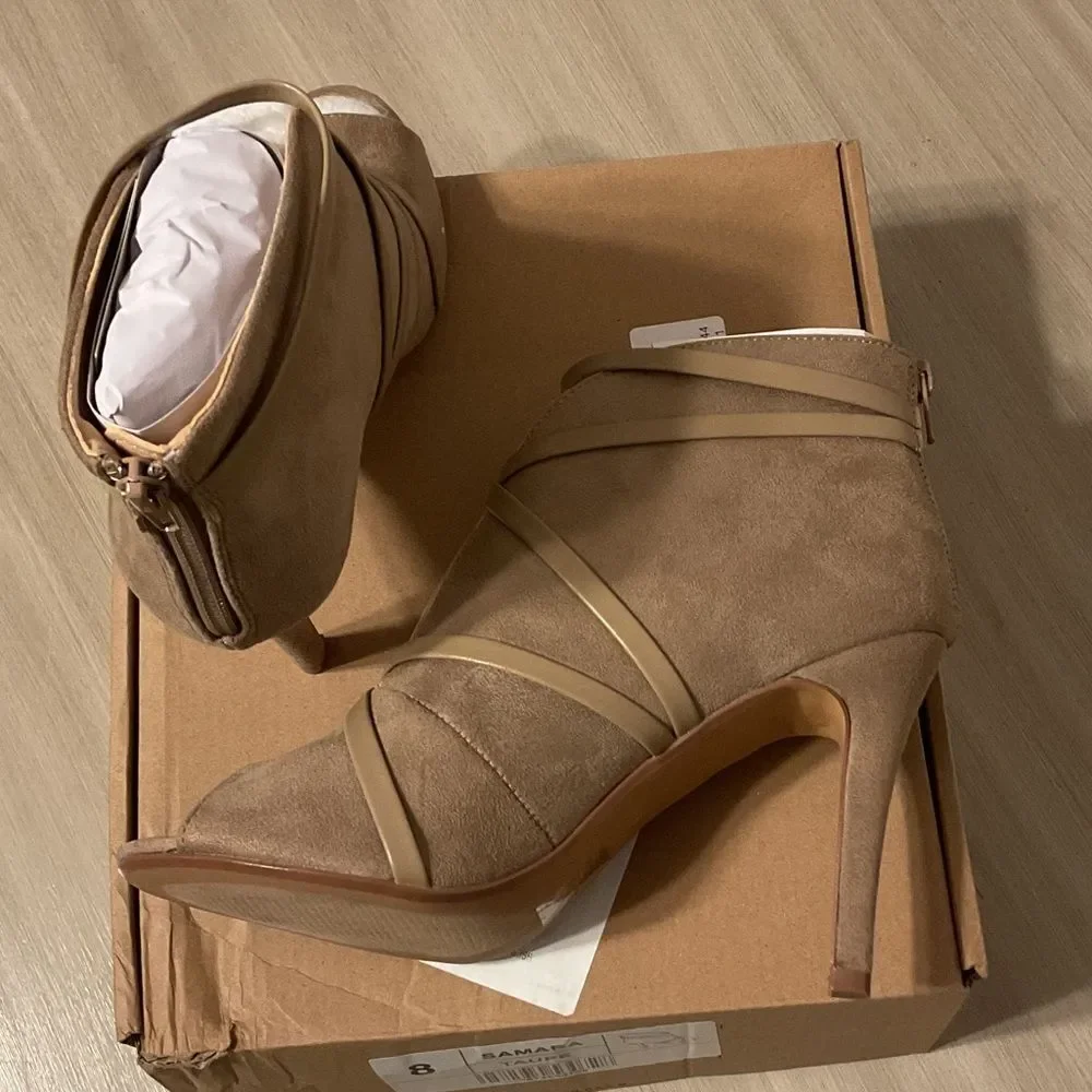 Journee Collection Samara Taupe Strappy peep-toe stilettos